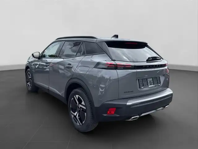 Peugeot 2008 view 3