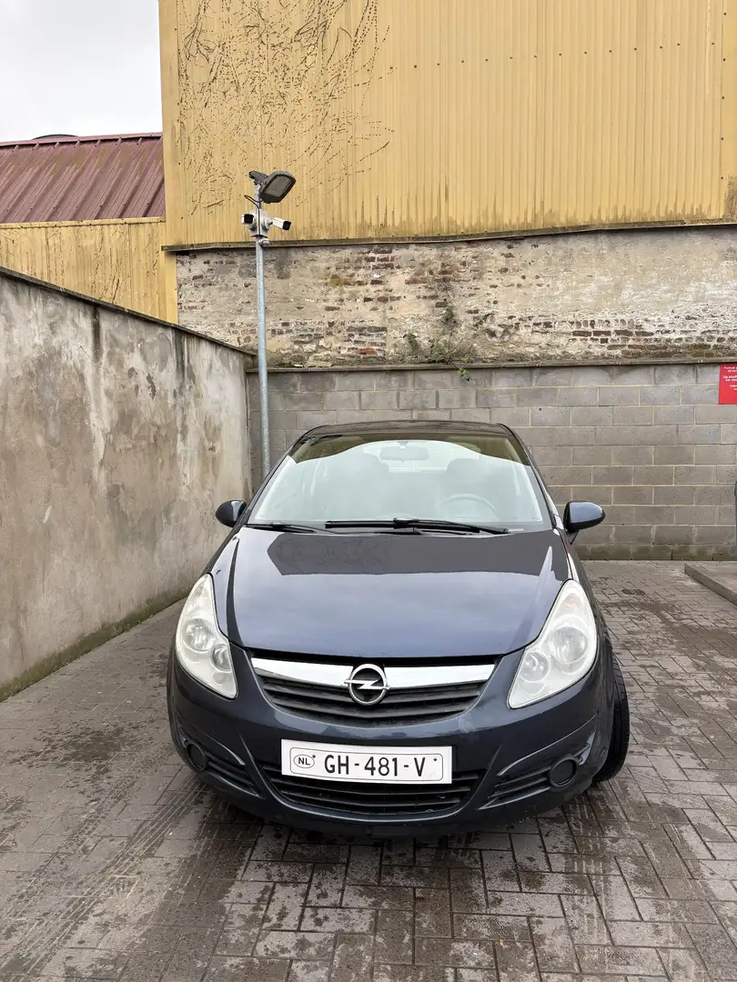Opel Corsa 1.2 16V Edition - 1