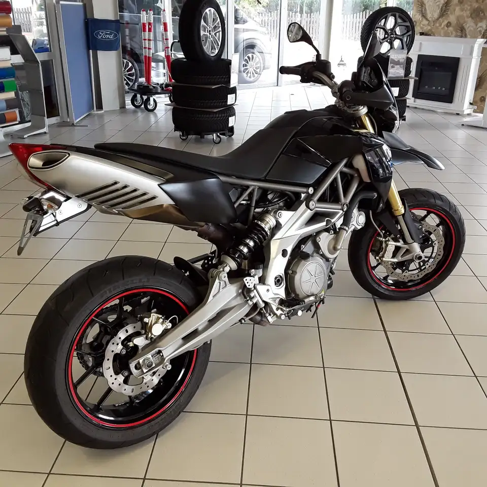 Aprilia Dorsoduro