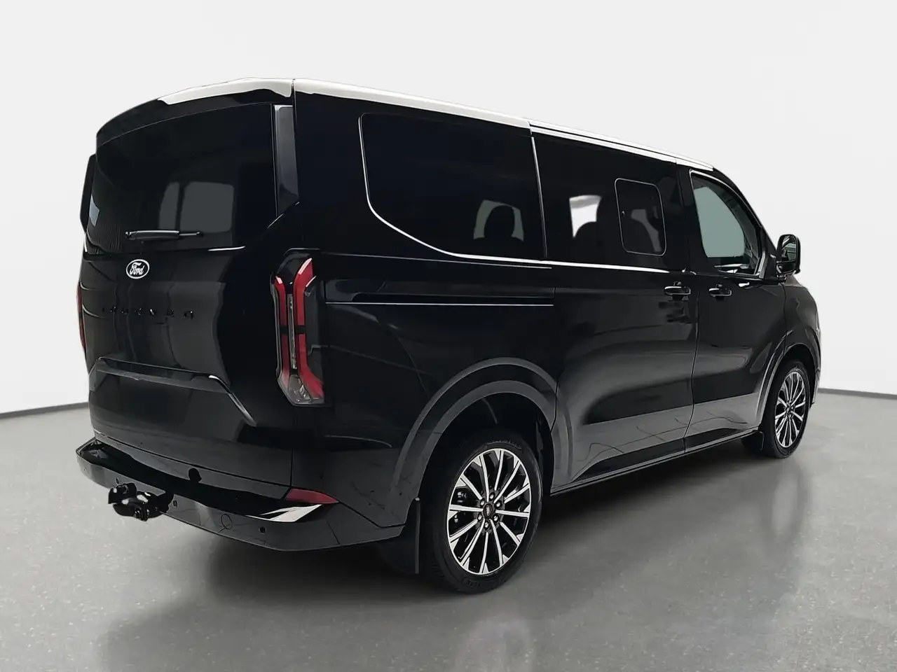 Ford Tourneo Custom TOURNEO CUSTOM 2.0 ECOBLUE AUTO. L1 TITANIUM X NAV 4