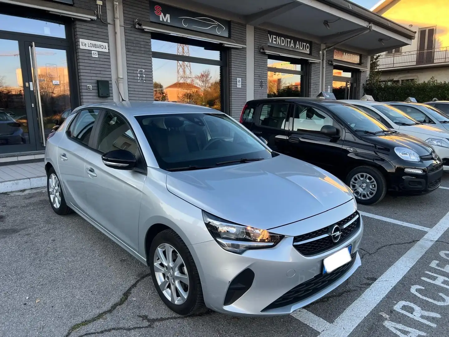 Opel Corsa Gris - 2