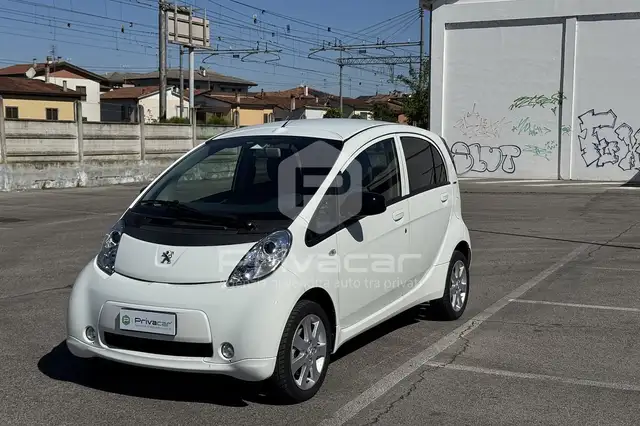 Peugeot iOn iOn Active