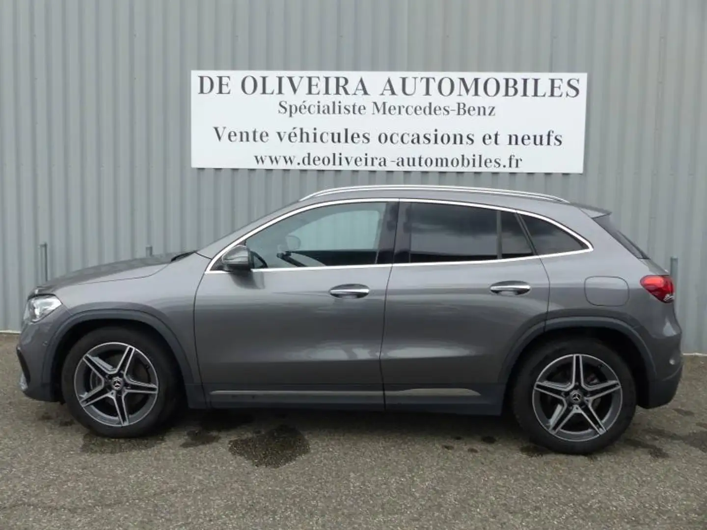 Mercedes-Benz GLA 200 200 d 150ch AMG Line 8G-DCT Gris - 2