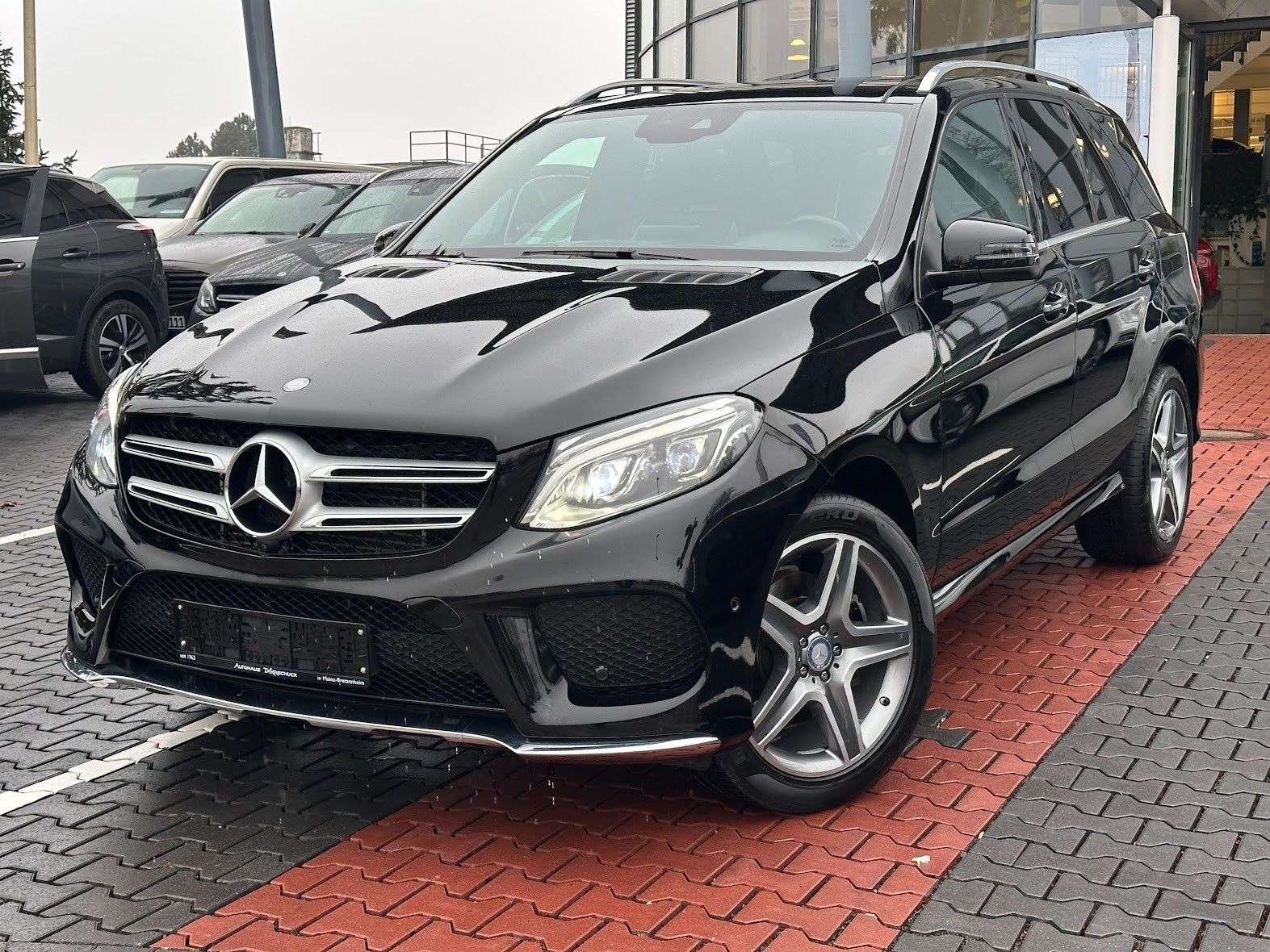 Second hand Mercedes Benz Gle-Class 350