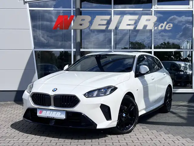 BMW 118 d M Sport Panorama LED Sportsitze Kamara