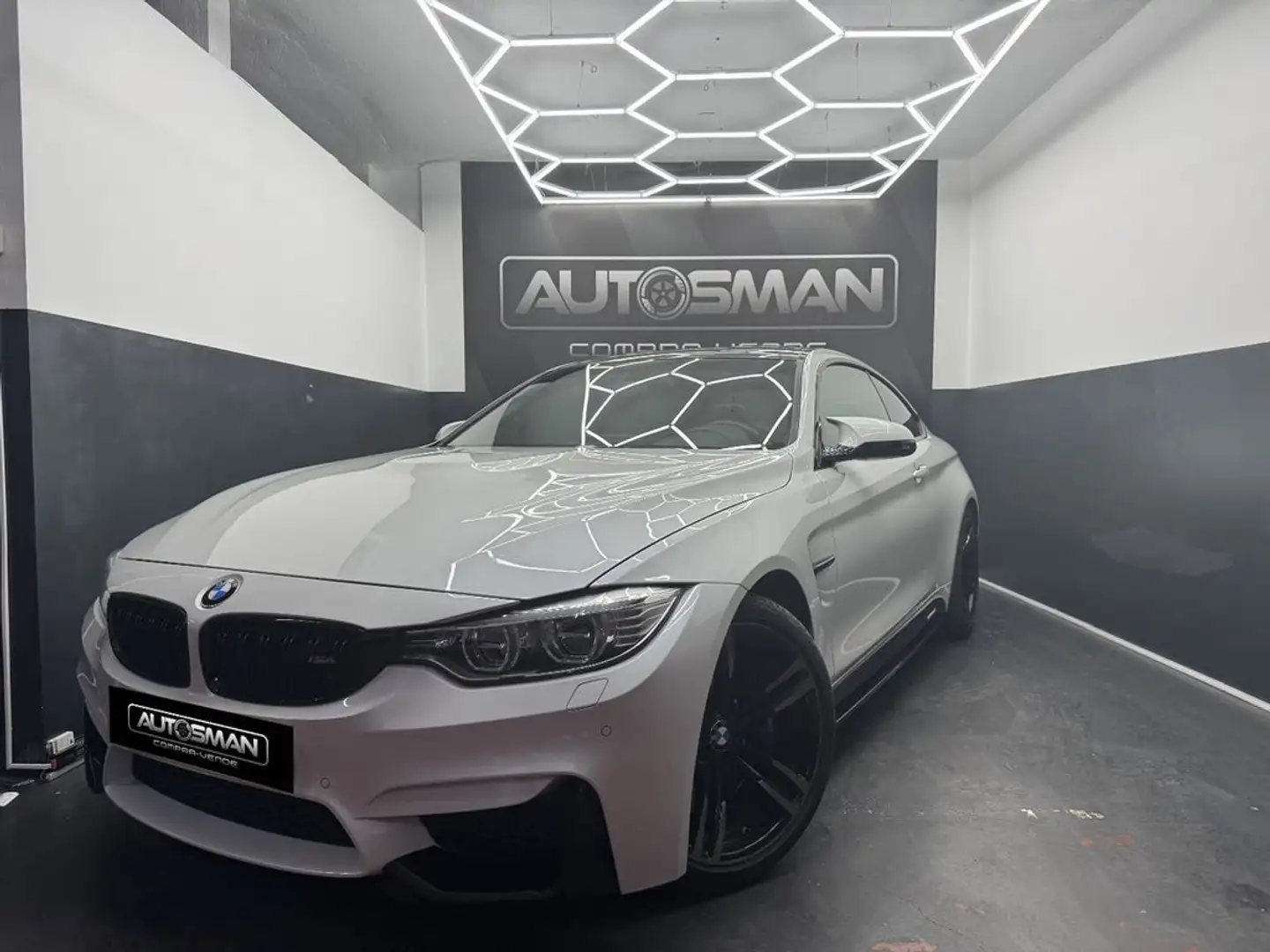 BMW M4 M4A Blanco - 1