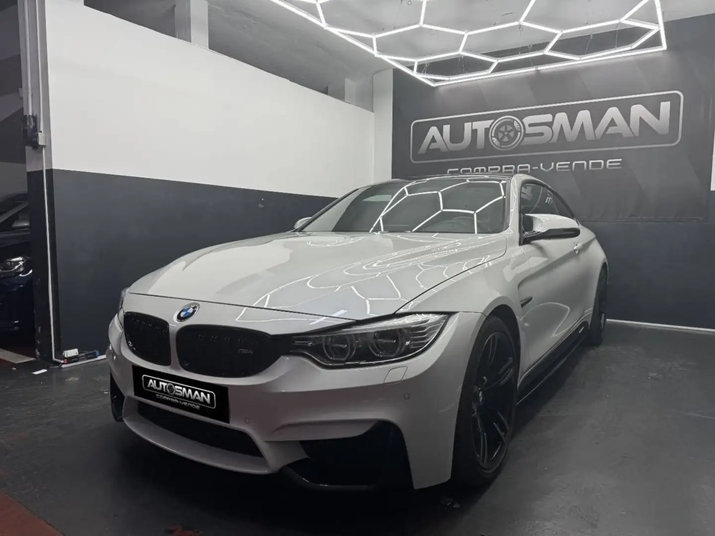 BMW M4 M4A Blanco - 2