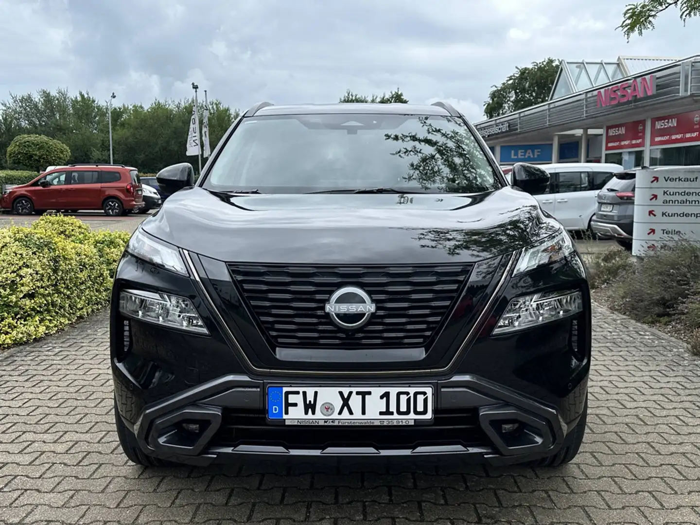 Nissan X-Trail 1.5 VC-T e-POWER N-Trek Black-Edition 22" 5S Schwarz - 2