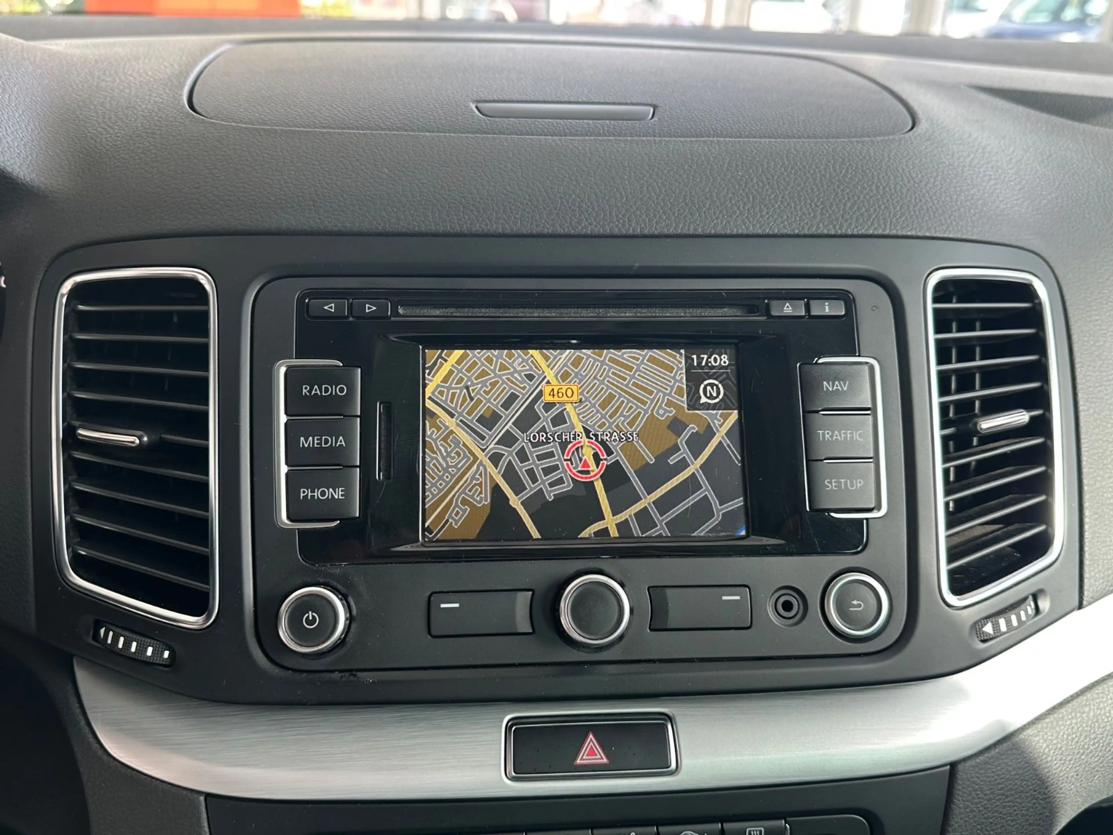 Volkswagen Sharan Style BMT — photo 14
