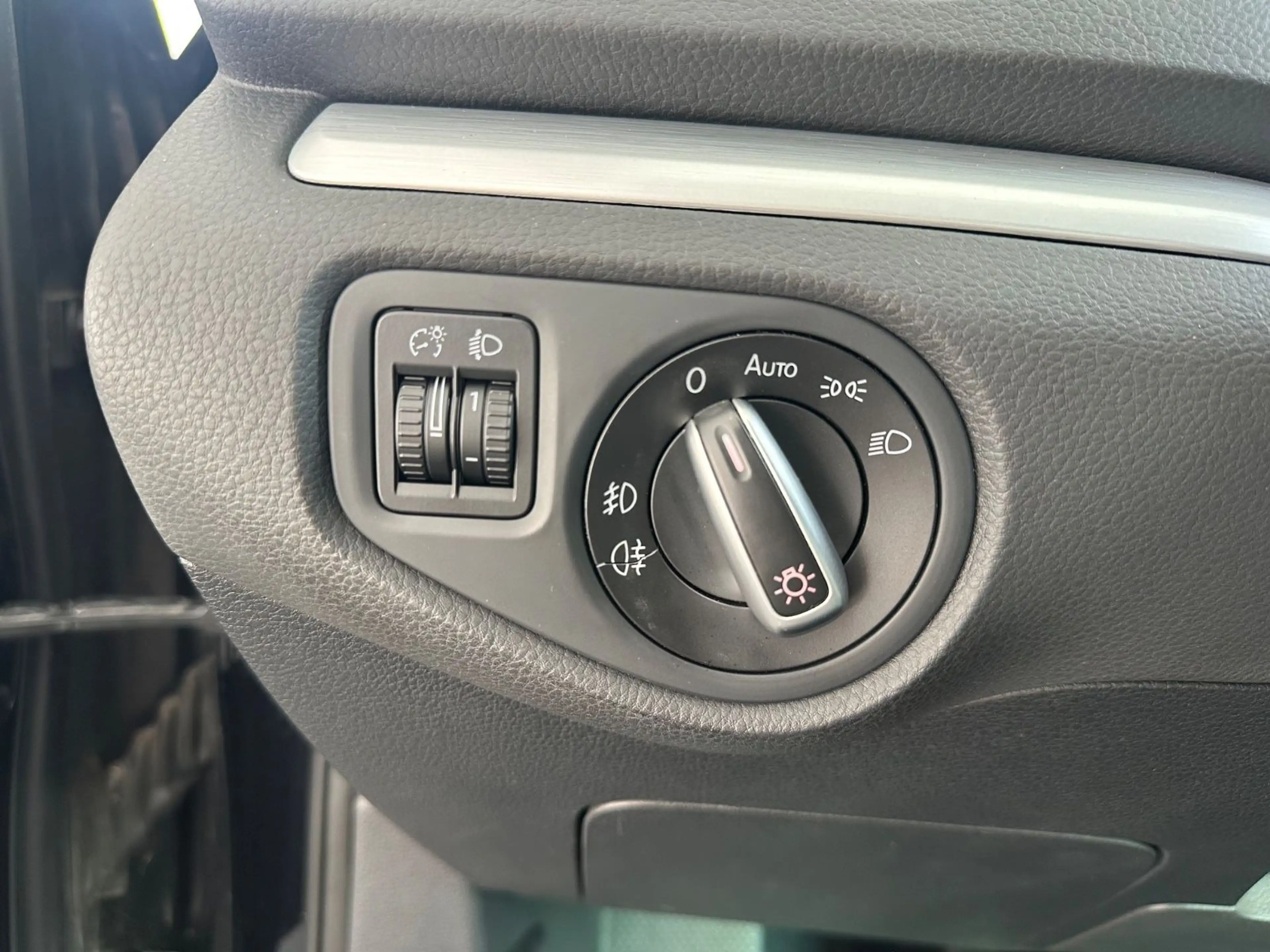 Volkswagen Sharan Style BMT — photo 12