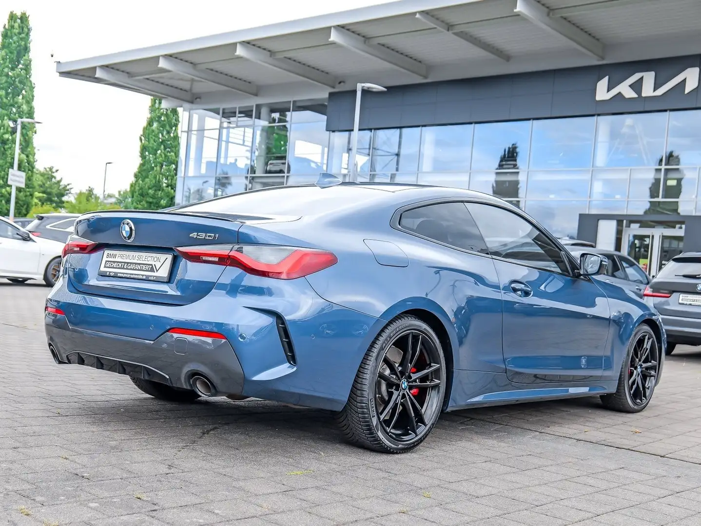 BMW 430 i M Sport RFK NAVI LED Sound Syst. DAB Blau - 2