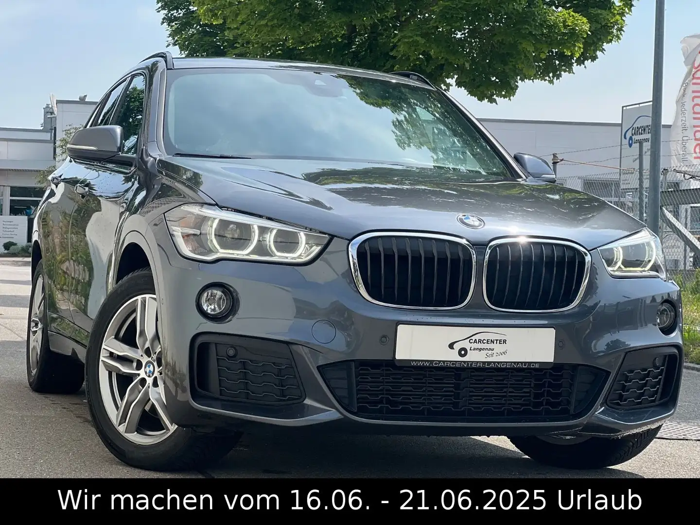 BMW X1 xDrive 20 d M Sport Grau - 1
