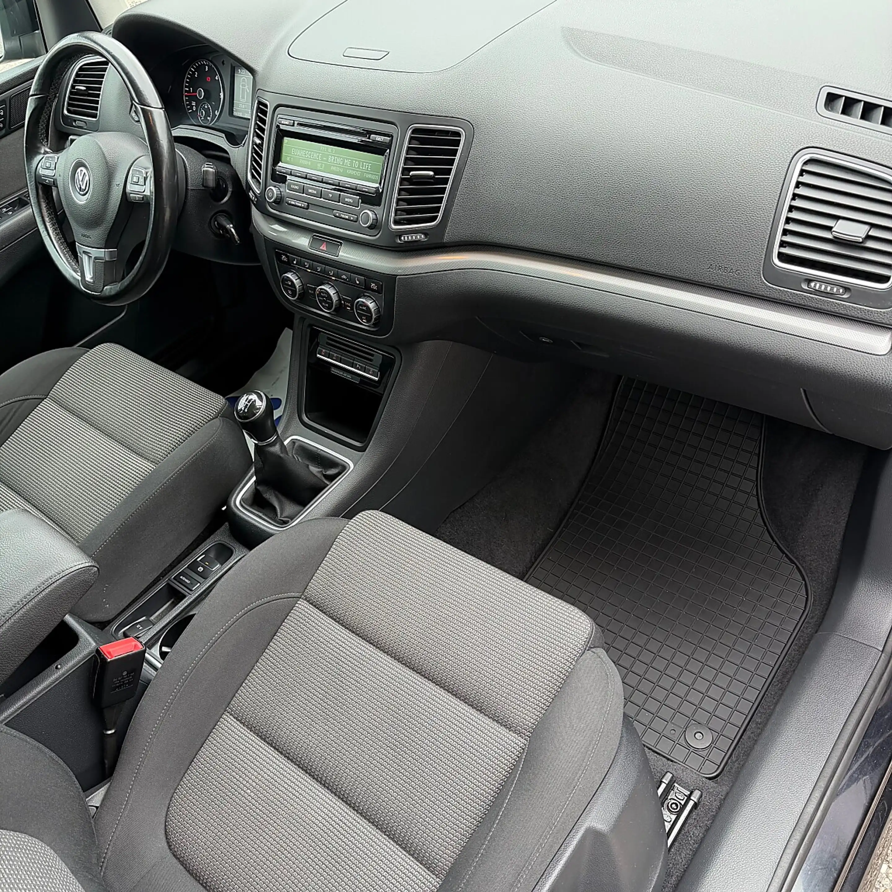 Volkswagen Sharan Karat BMT 2,0 TDI*7Sitze*Sitzheizung* — photo 14