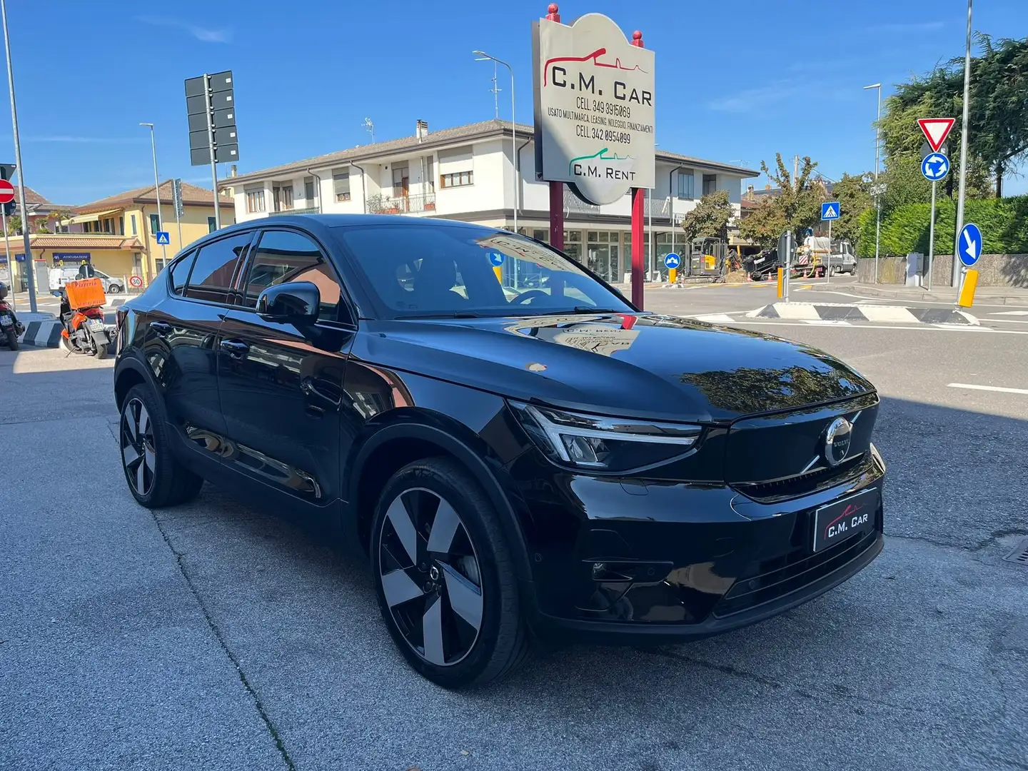 Volvo C40 twin motor 1st Edition awd Noir - 1