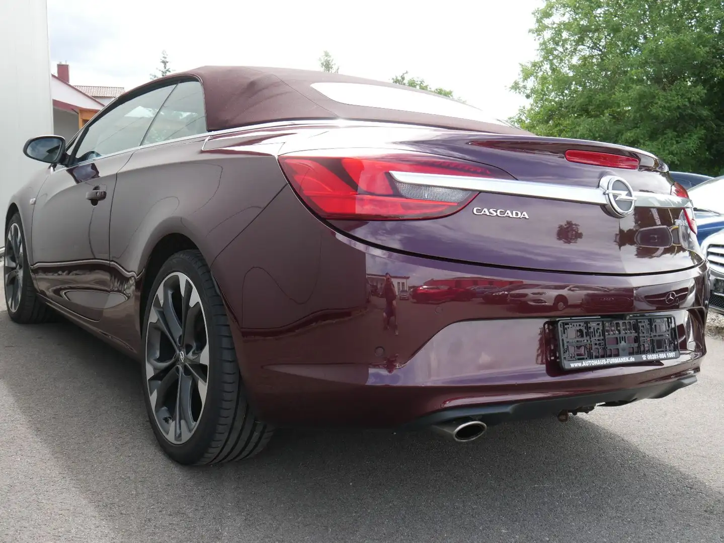 Opel Cascada 1.6 Innovation NAVI/BIXENON/RFK/SITZLÜFT Rouge - 2