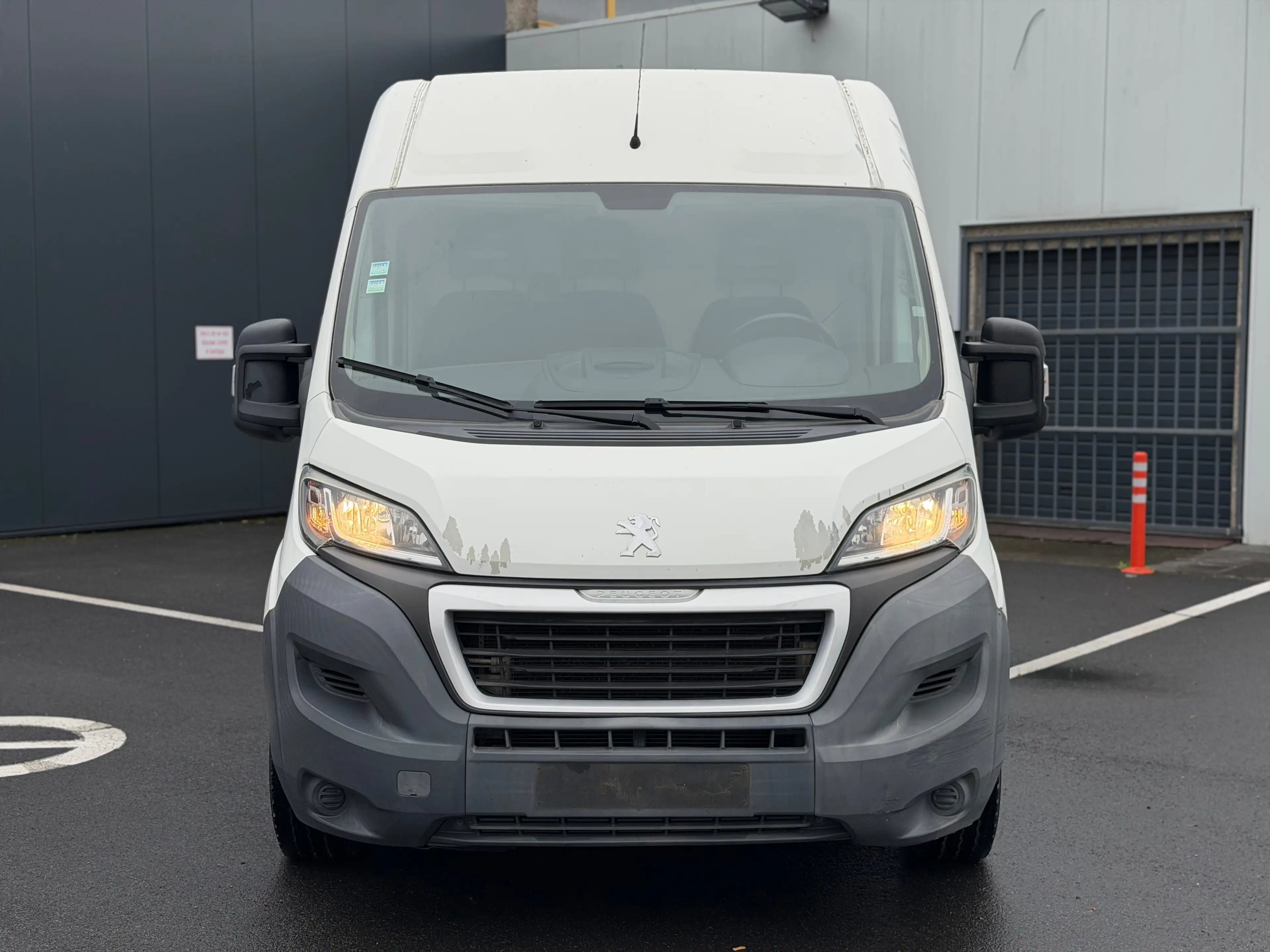 Peugeot Boxer 2.2 HDi L2H2 AIR CO // 1ER MAIN // CARNET COMPLET // — photo 3