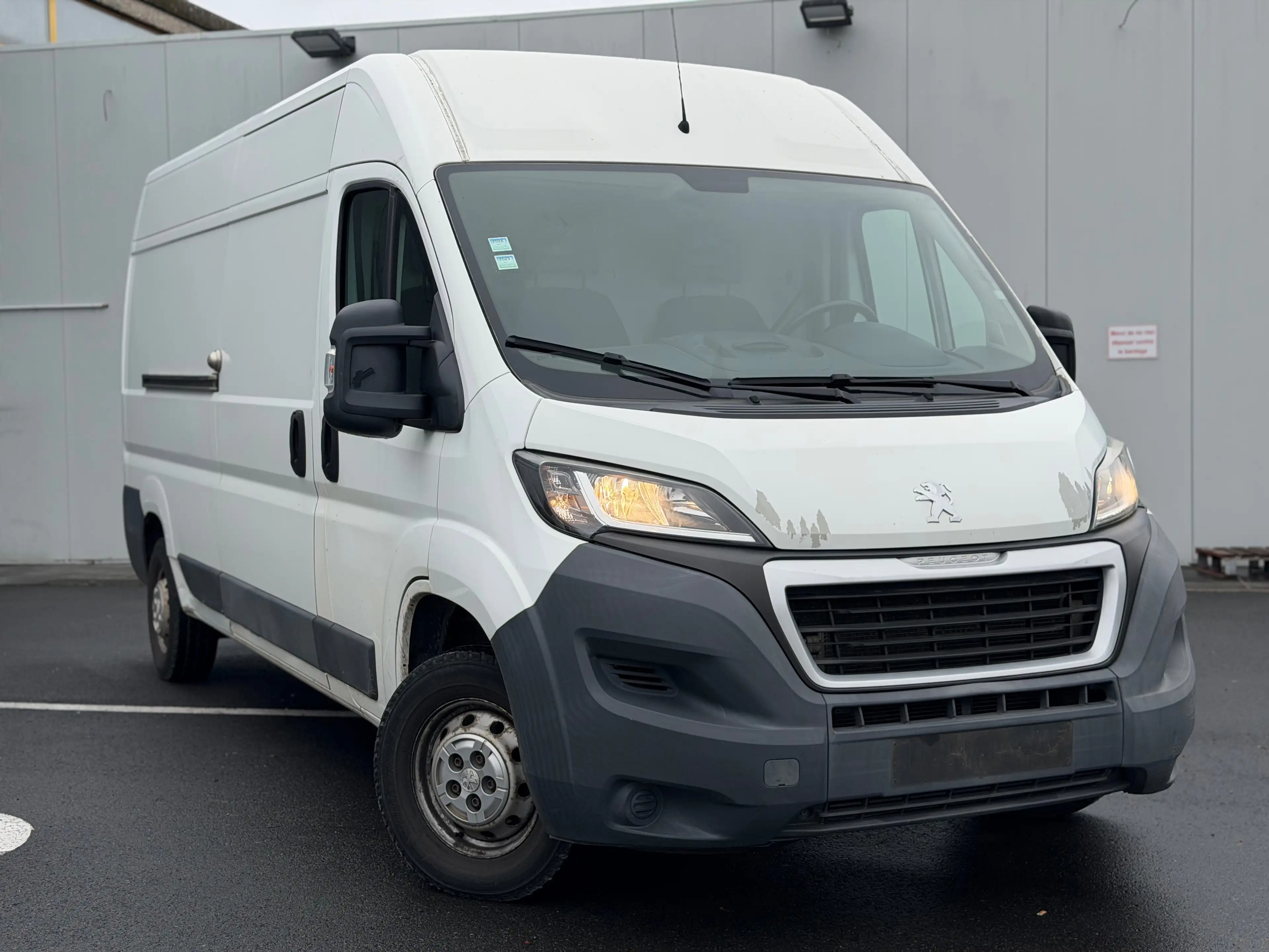 Peugeot Boxer 2.2 HDi L2H2 AIR CO // 1ER MAIN // CARNET COMPLET //