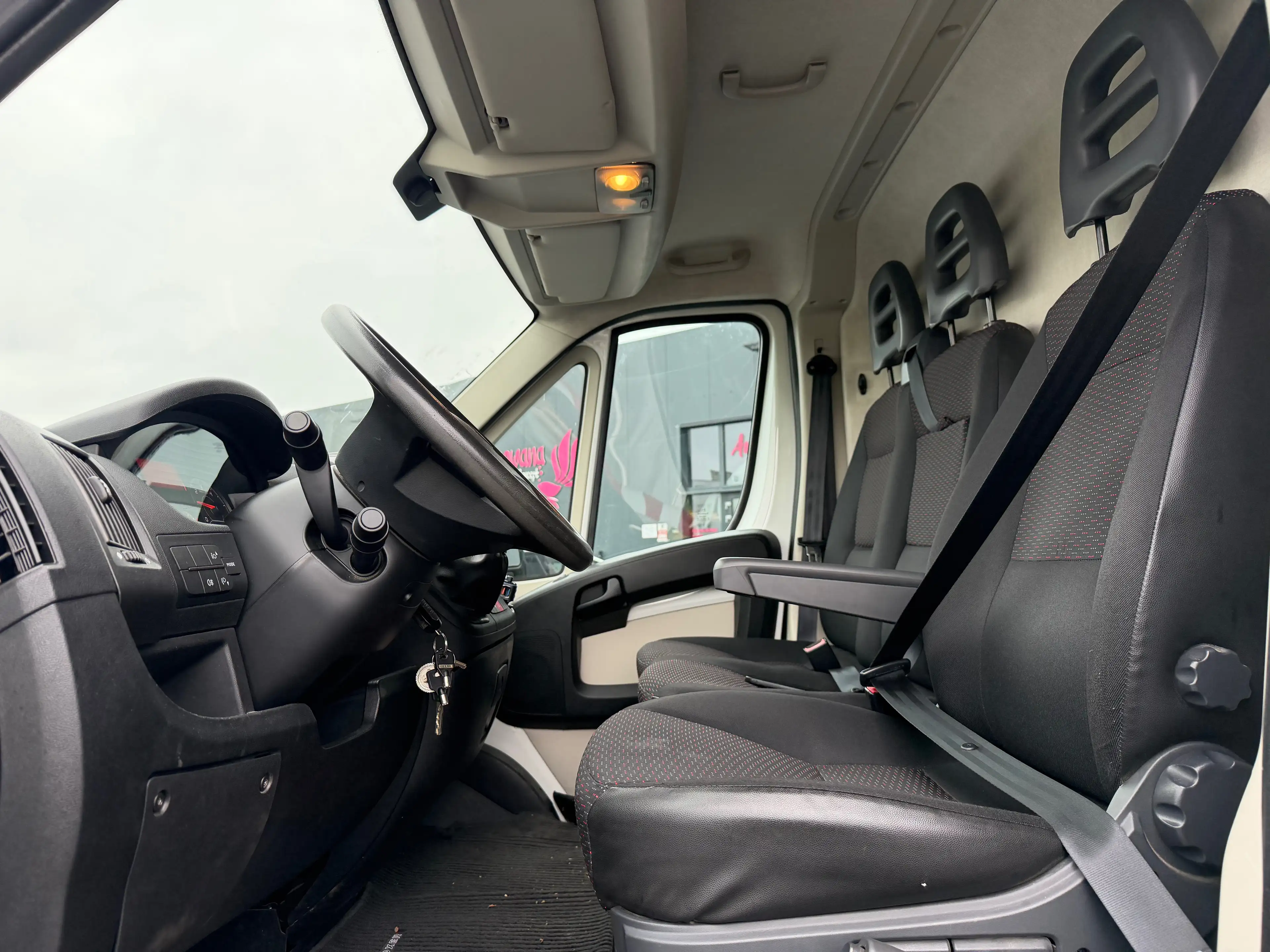 Peugeot Boxer 2.2 HDi L2H2 AIR CO // 1ER MAIN // CARNET COMPLET // — photo 7