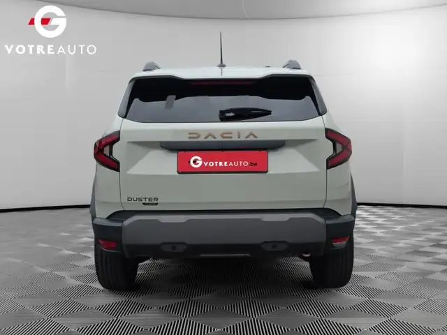 Dacia Duster view 6