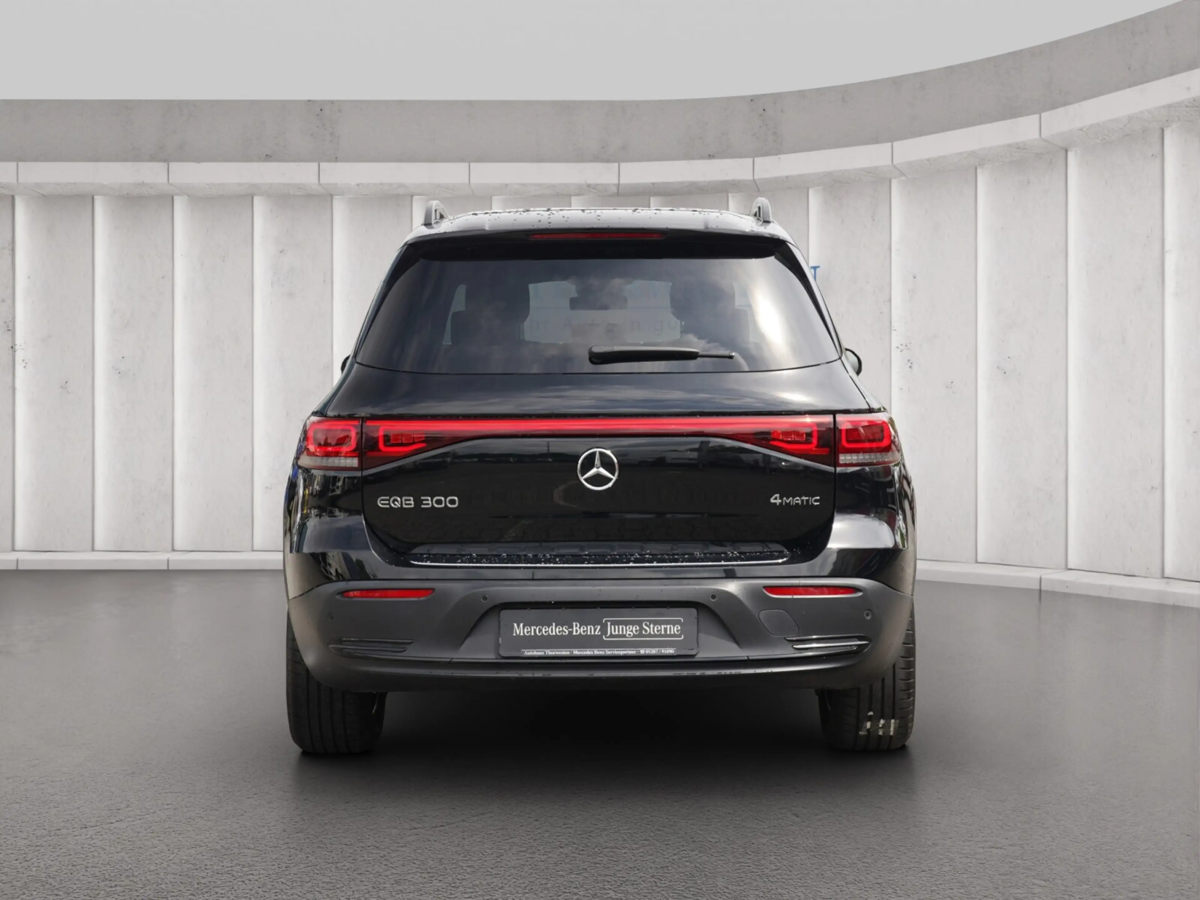 Mercedes-Benz EQB 300 EQB 300 4MATIC Progressive — photo 7