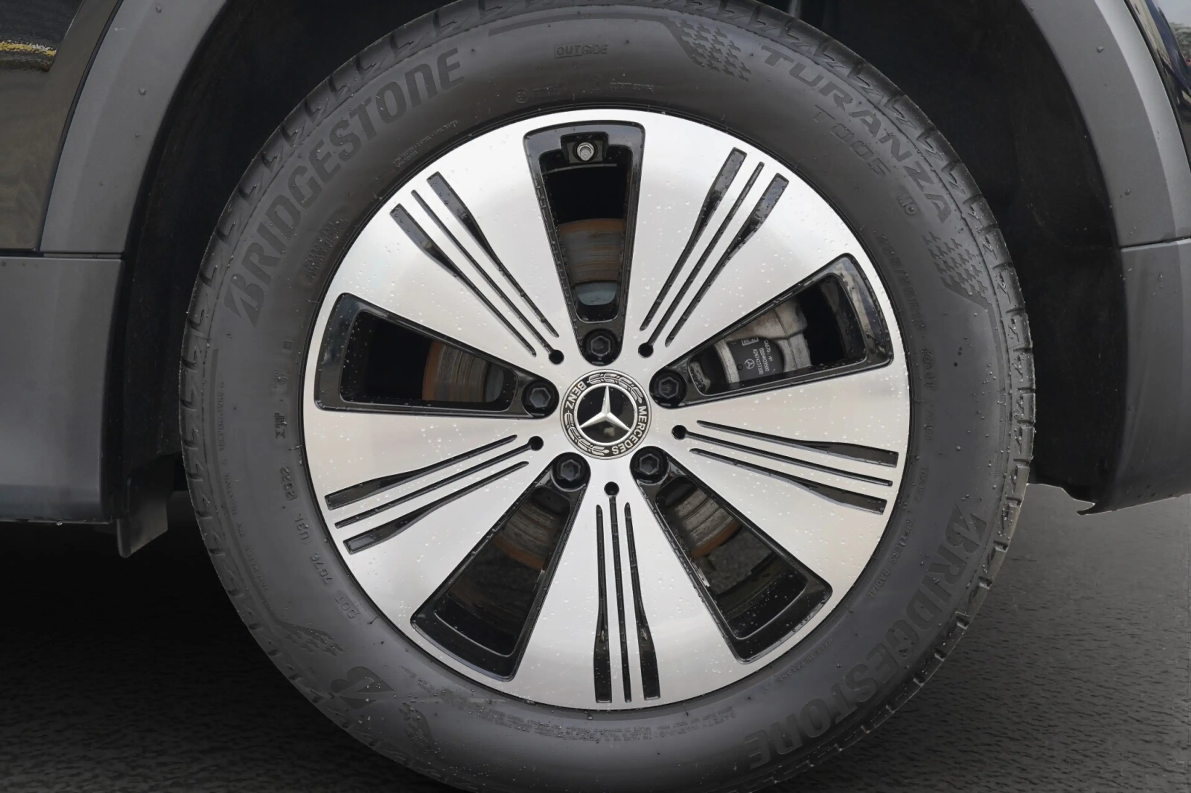 Mercedes-Benz EQB 300 EQB 300 4MATIC Progressive — photo 5