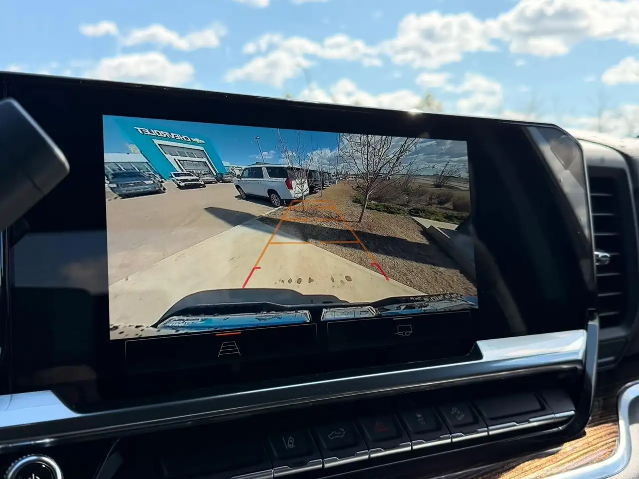 GMC Sierra 2500HD снимка GMC Sierra 2500HD