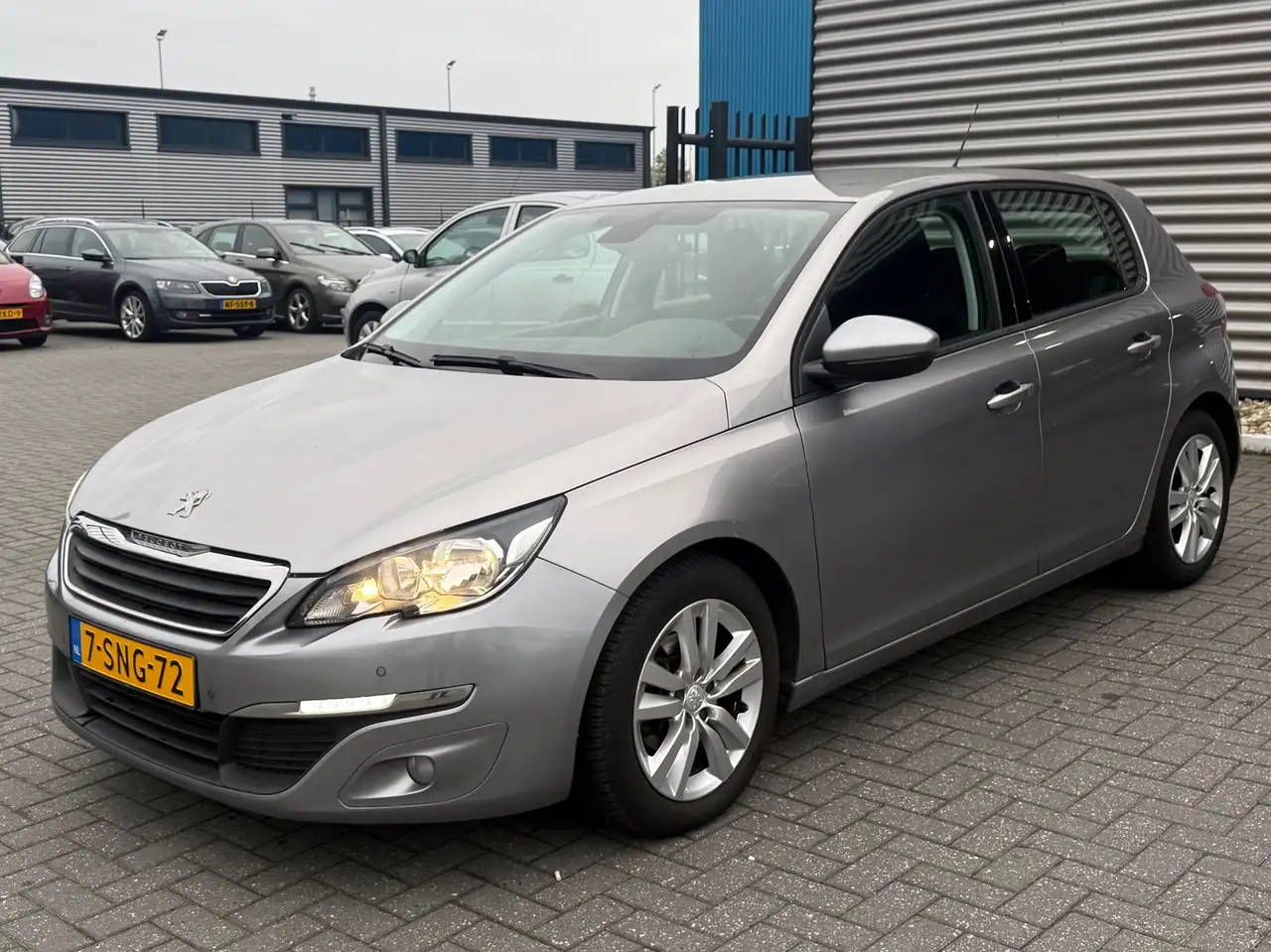 Peugeot 308