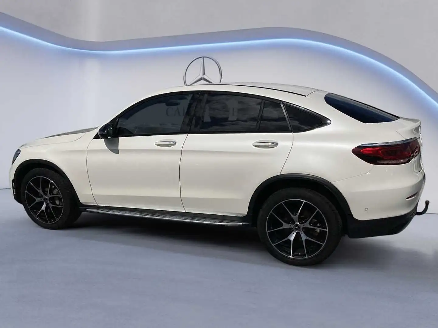 Mercedes-Benz GLC 200 d 4MATIC Coupé AMG Line Biały - 2
