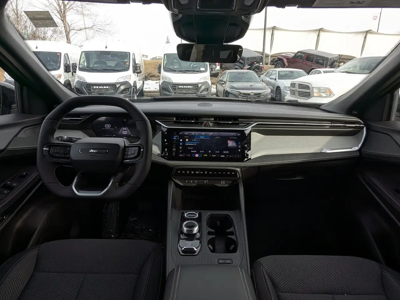 Jeep Cherokee снимка Jeep Cherokee