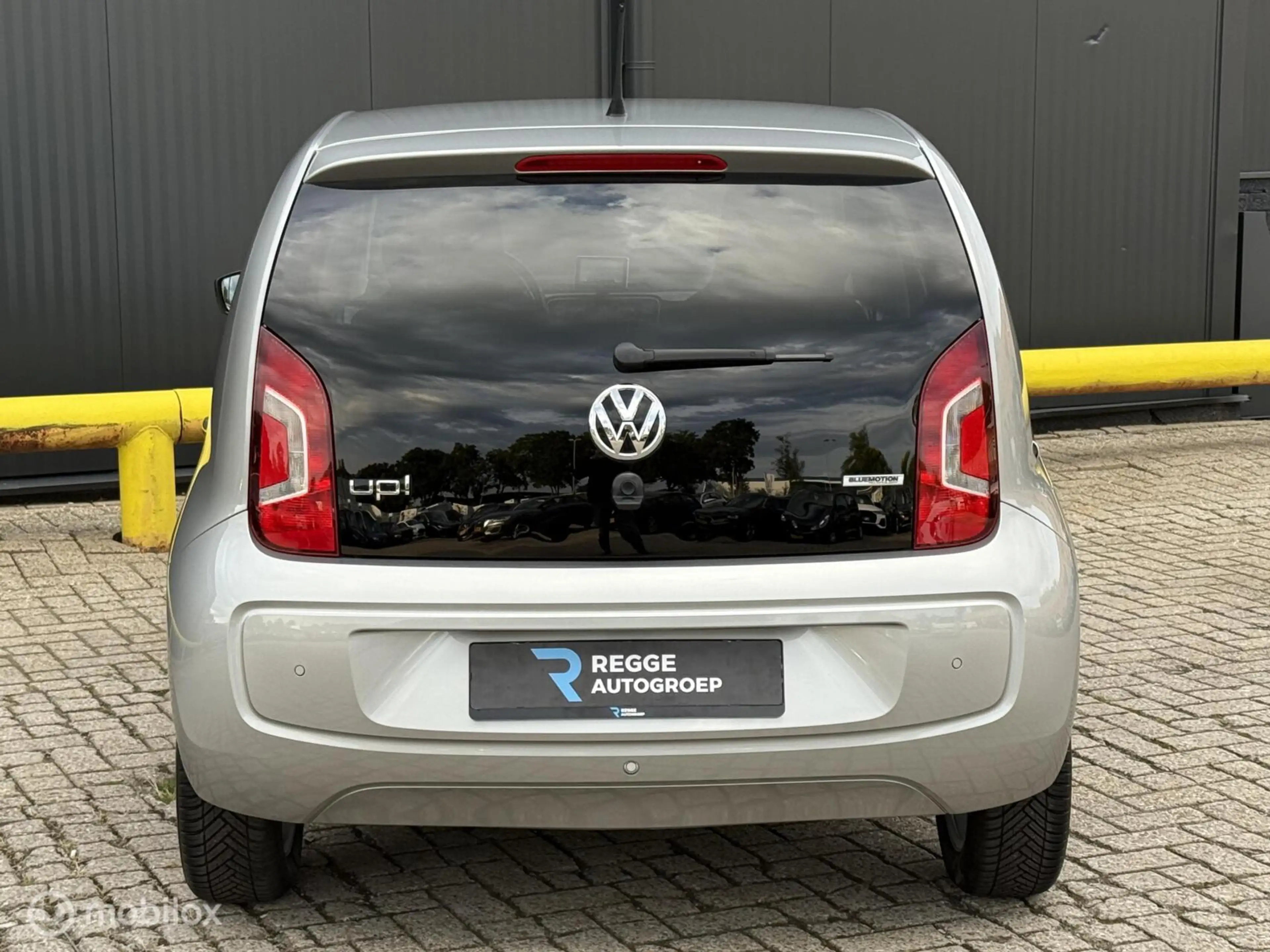 Volkswagen up! 1.0 high up! CUP STOELVERWARMING | PDC | NAVI — photo 8