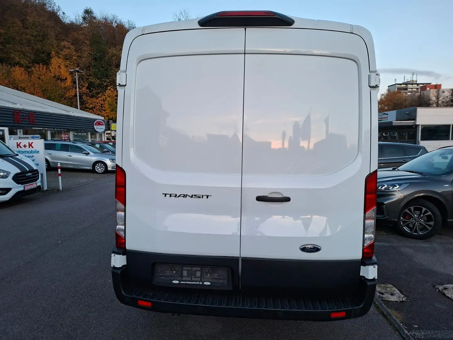 Ford Transit Kasten 350 L3 Lang+Mittelhoch Klima PDC Weiß - 2