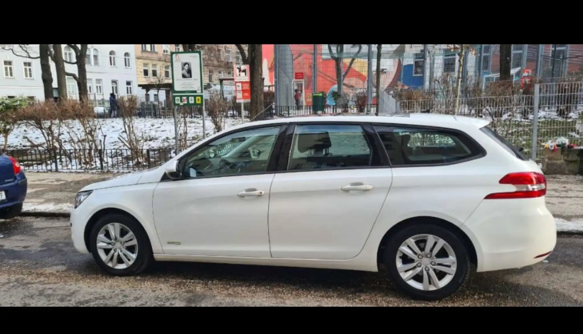 Peugeot 308 SW 2,0 BlueHDi 150 Allure Aut. Weiß - 1