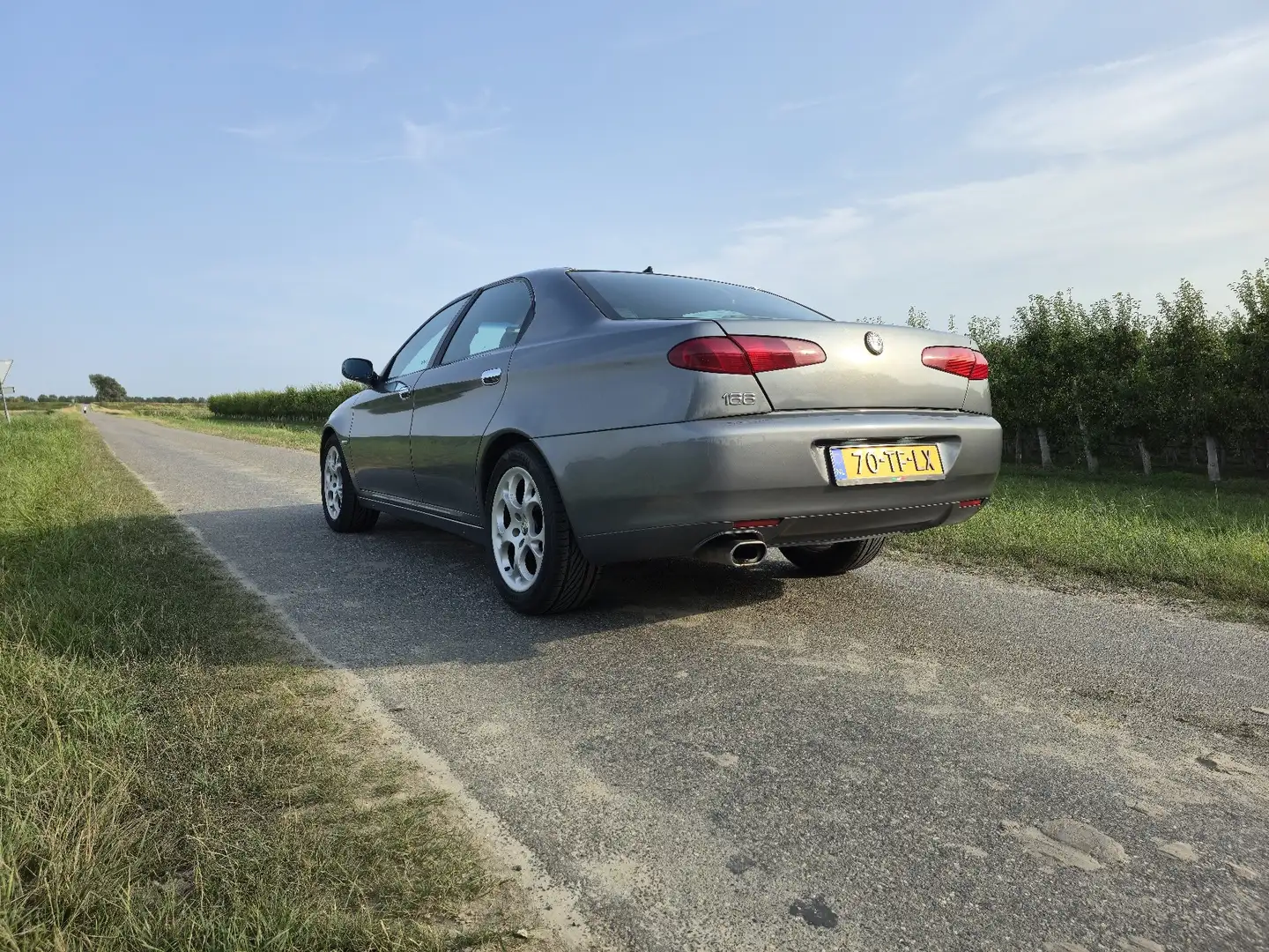 Alfa Romeo 166 2.0 Twin Spark 16V Distinctive - 2