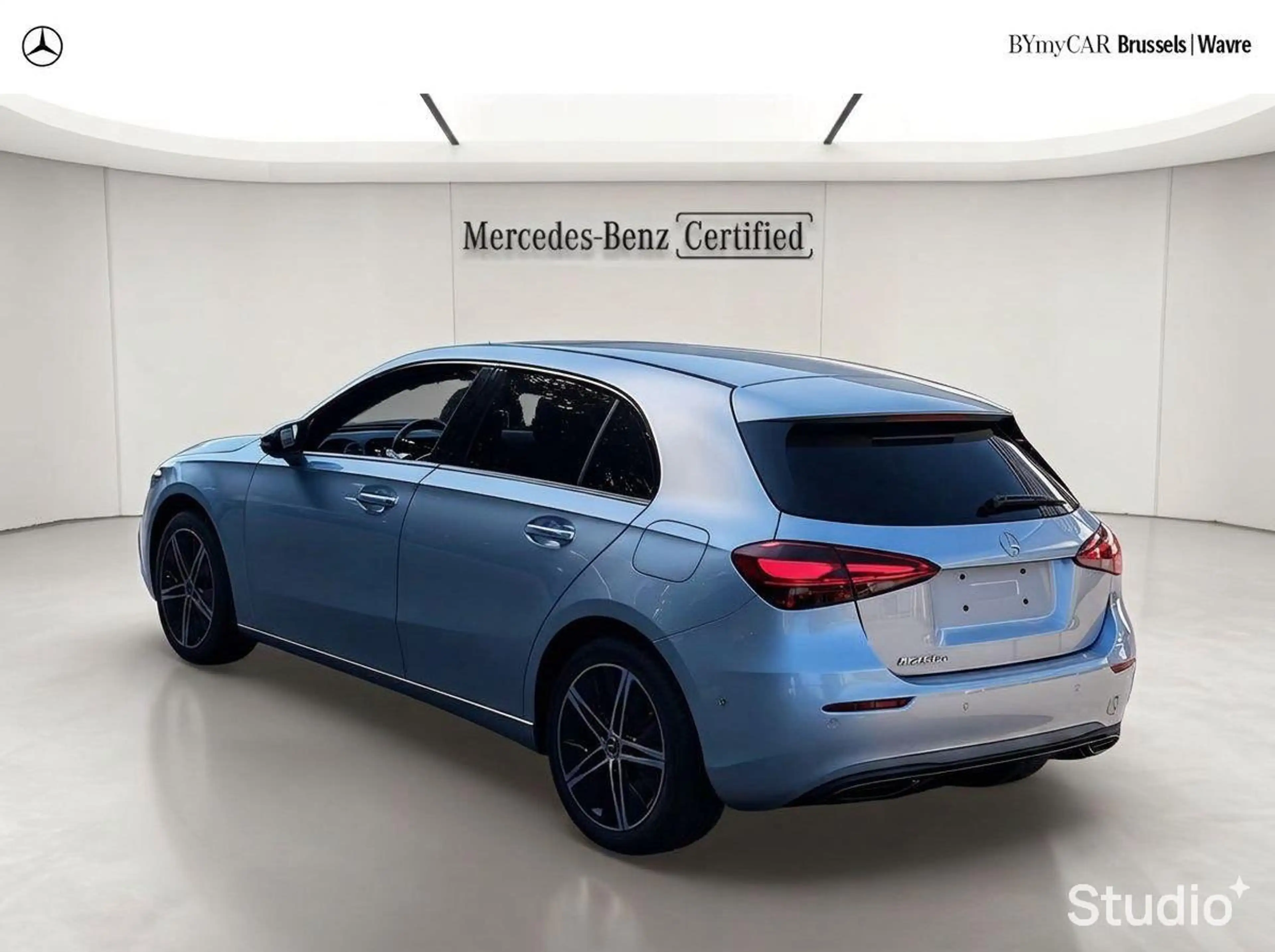 Mercedes-Benz A 250 A e Luxury Line — photo 4