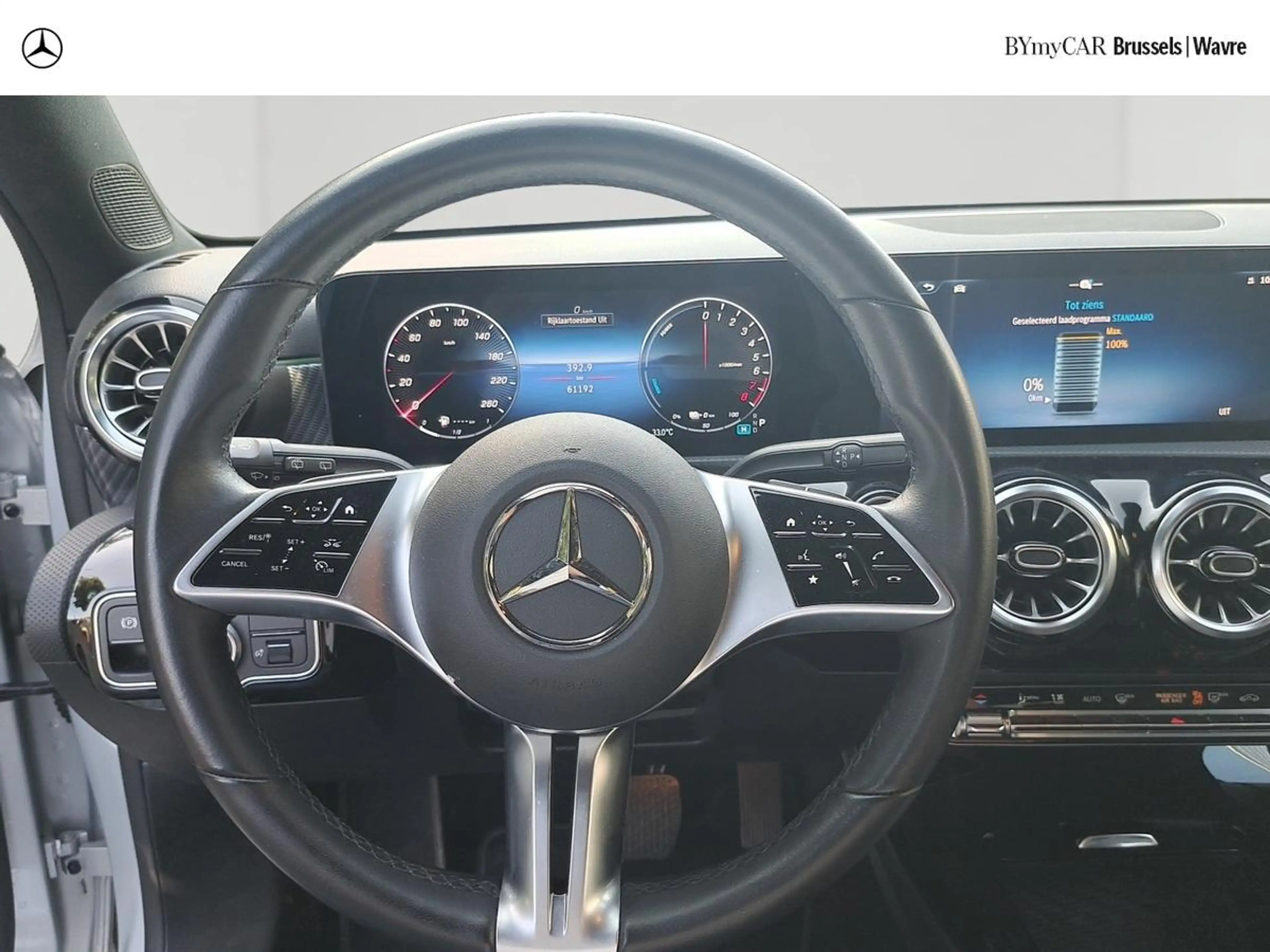 Mercedes-Benz A 250 A e Luxury Line — photo 11