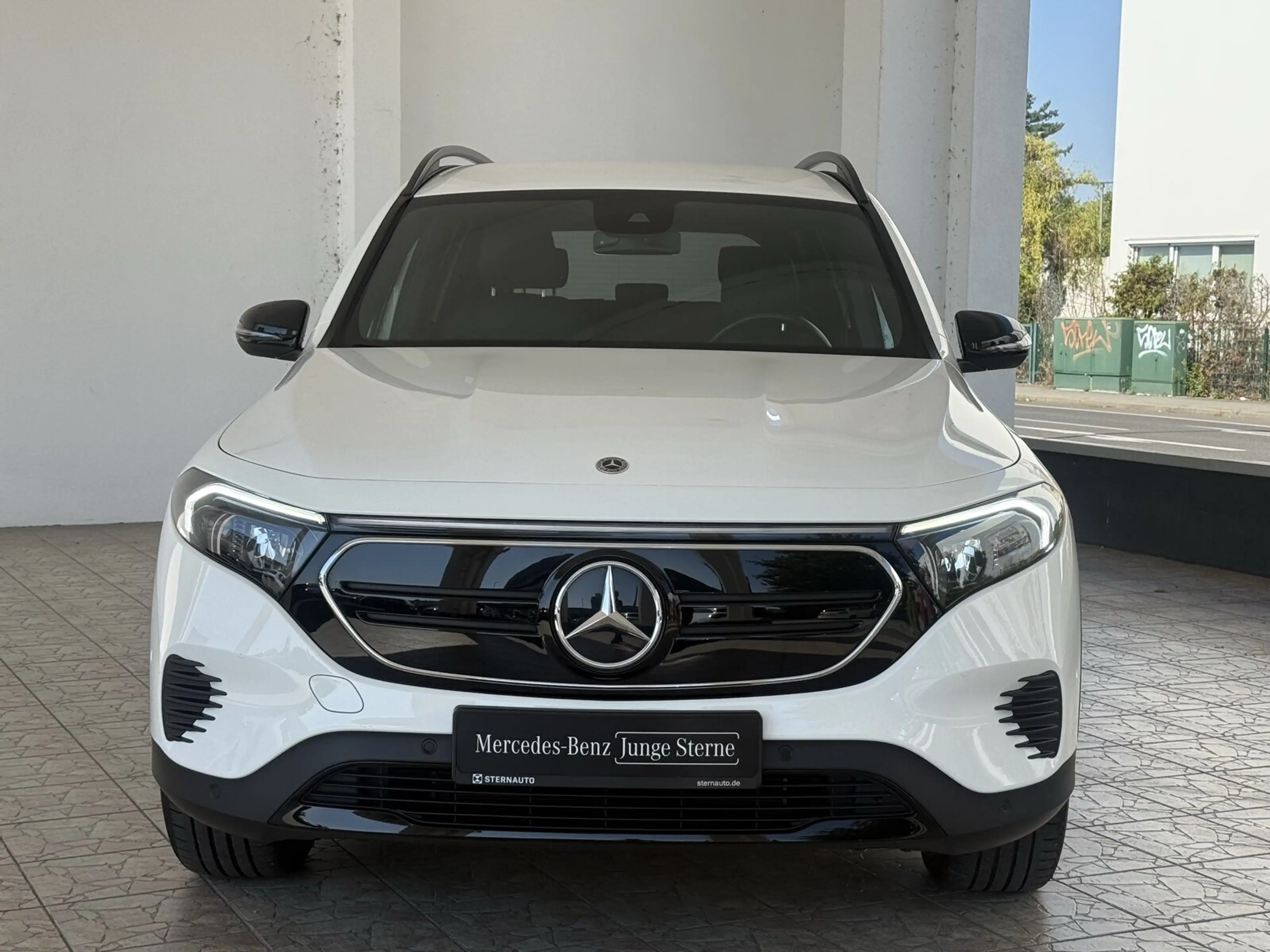 Mercedes-Benz EQB 300 EQB 300 4M Progressive/Navi/Kamera/LED/Sitzhzg.. — photo 2