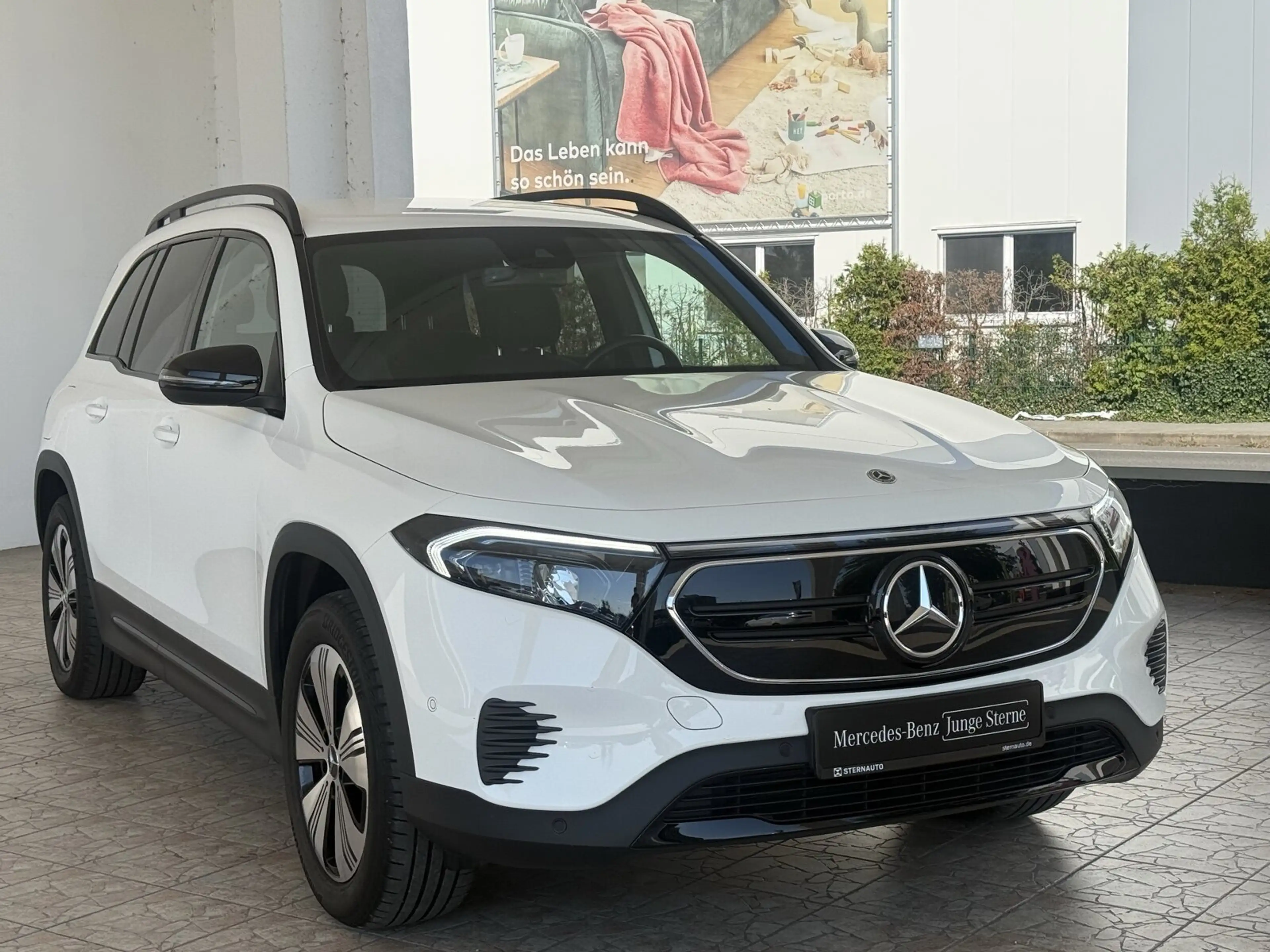 Mercedes-Benz EQB 300 EQB 300 4M Progressive/Navi/Kamera/LED/Sitzhzg.. — photo 3