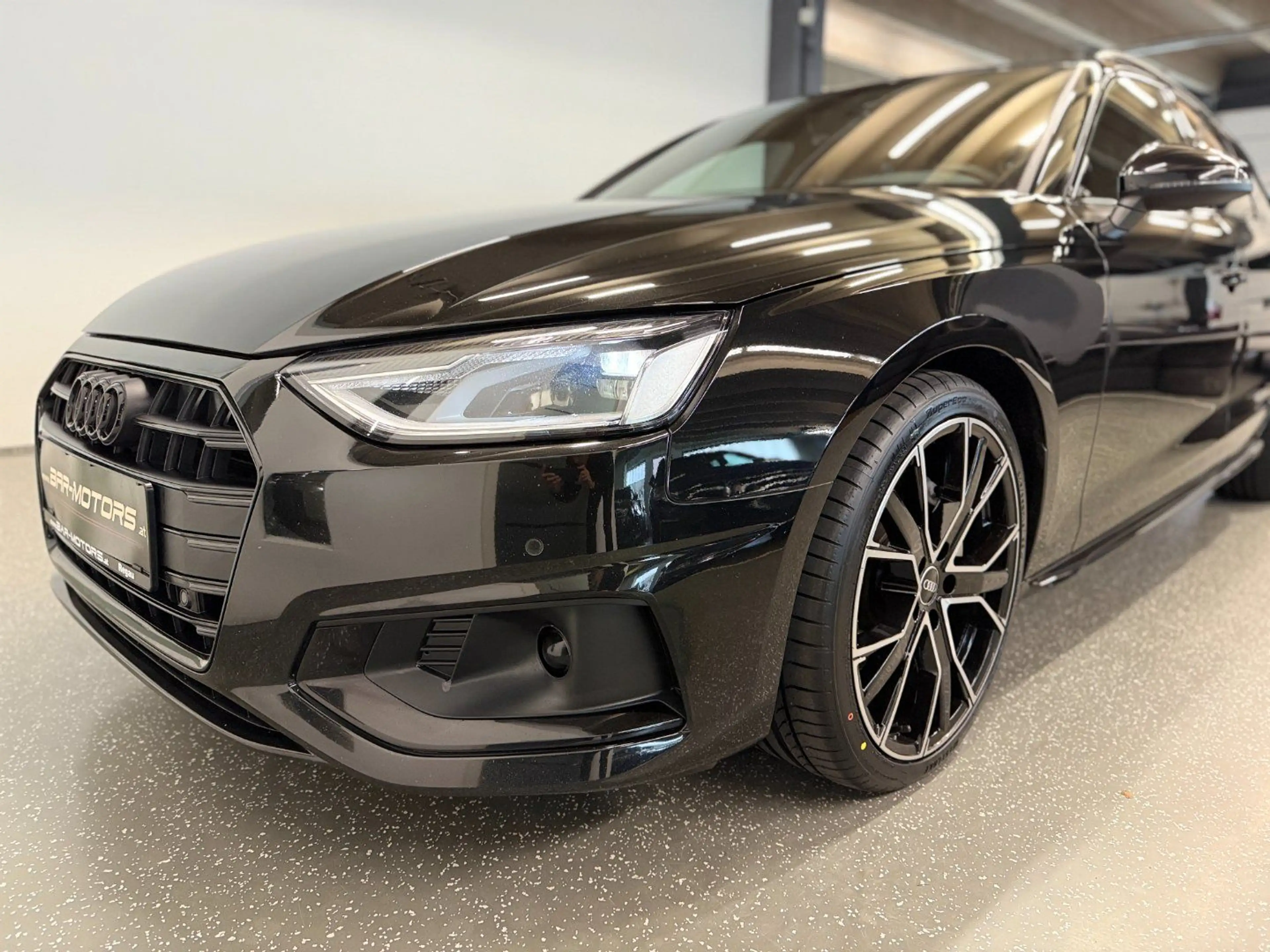 Audi A4 40 2.0 TDI MEGA-OPTIK*RS-SITZE*MASSAGE*LANE*ACC*A — photo 11