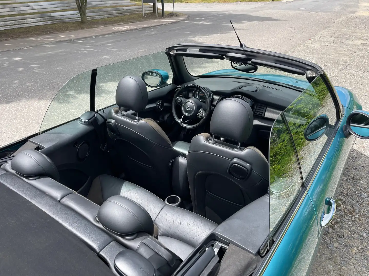 MINI Cooper S Cabrio Mini Cooper S Cabrio - 2