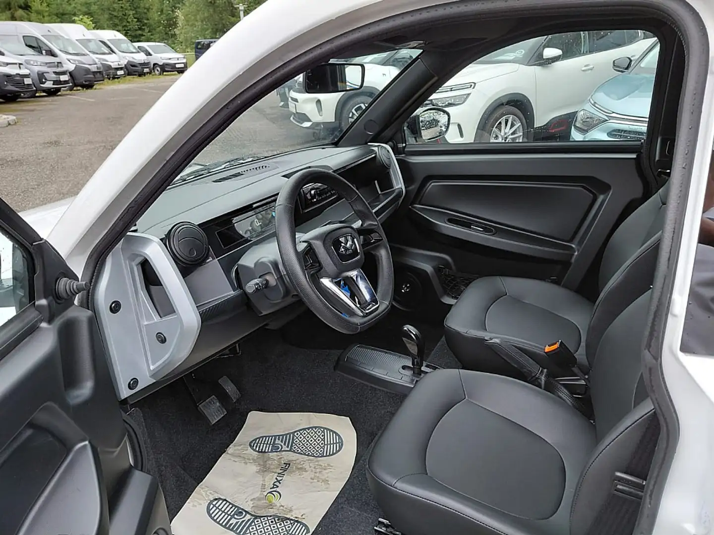 Ligier Myli IDEAL Diesel + Servo ++Autofahren ab 15 Ja... Білий - 2