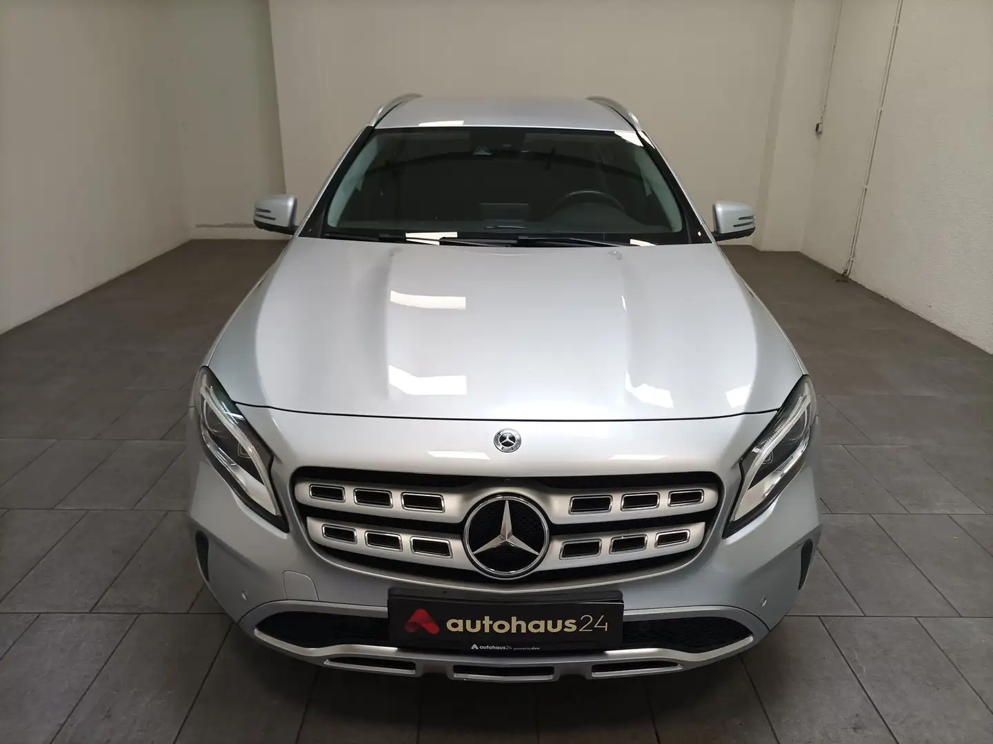 Mercedes-Benz GLA 200 Urban Navi|360°|Sitzhzg.|LED Argent - 2