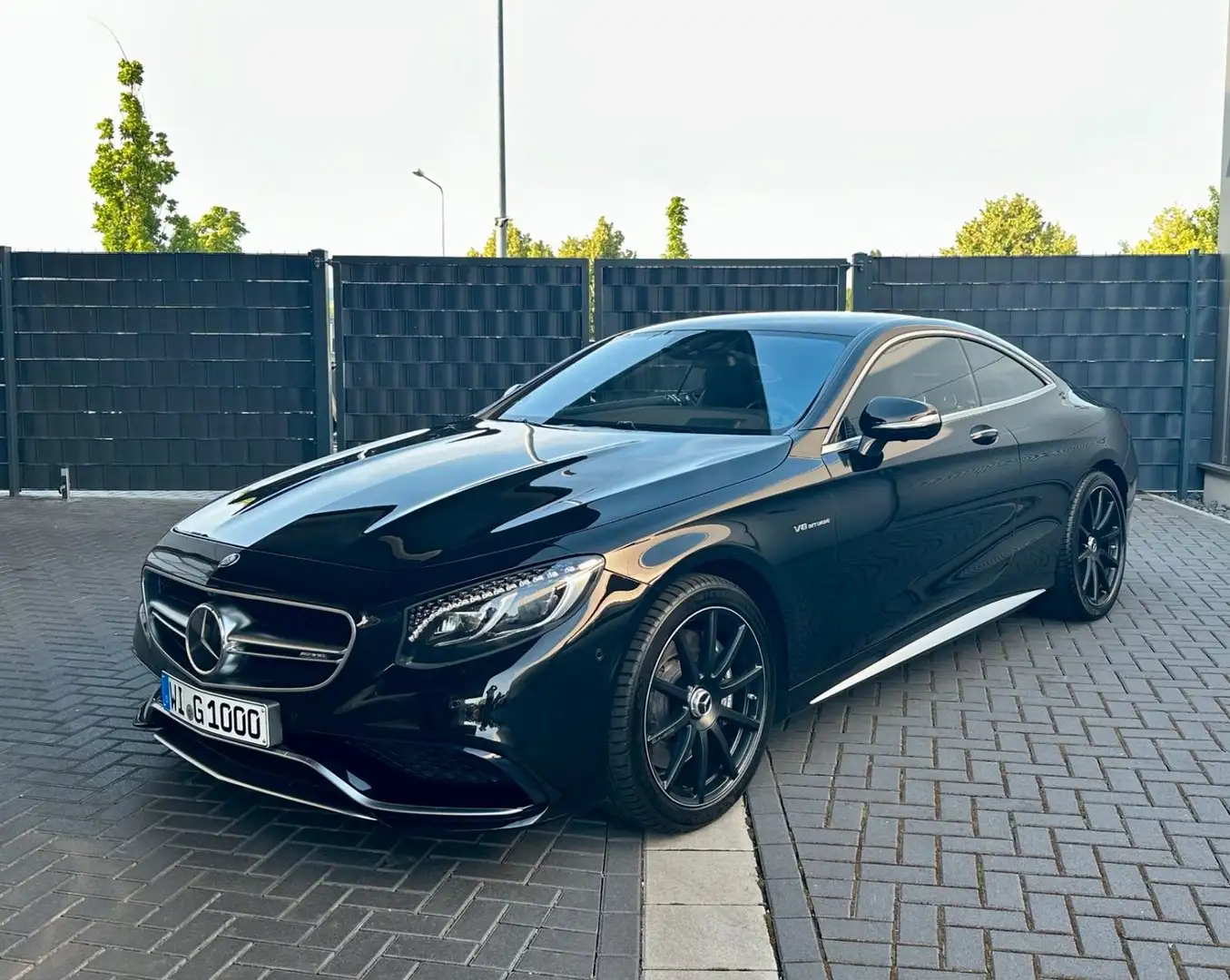 Mercedes-Benz S 63 AMG | MB100 |DT. FZG | 3D BUM| SWAR.|2.HAND Schwarz - 2