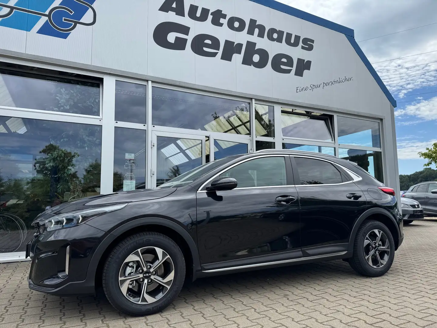 Kia XCeed 1.5 T-GDI OPF VISION LED NAVI 7J. Garantie Zwart - 1