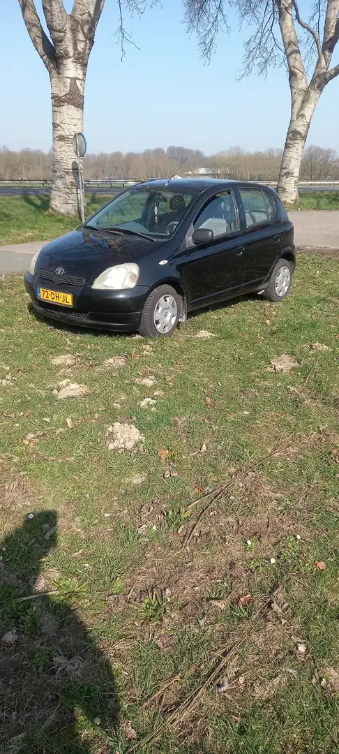 Toyota Yaris 1.0-16V VVT-i Terra Zwart - 1