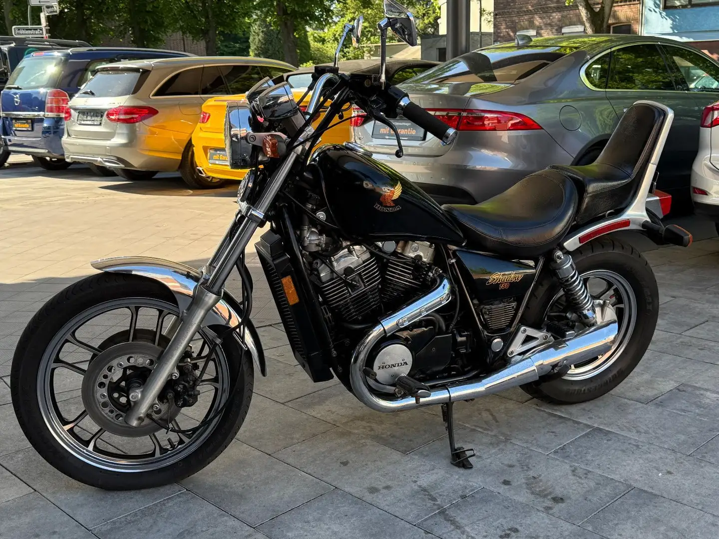 Honda Shadow 750 Noir - 2