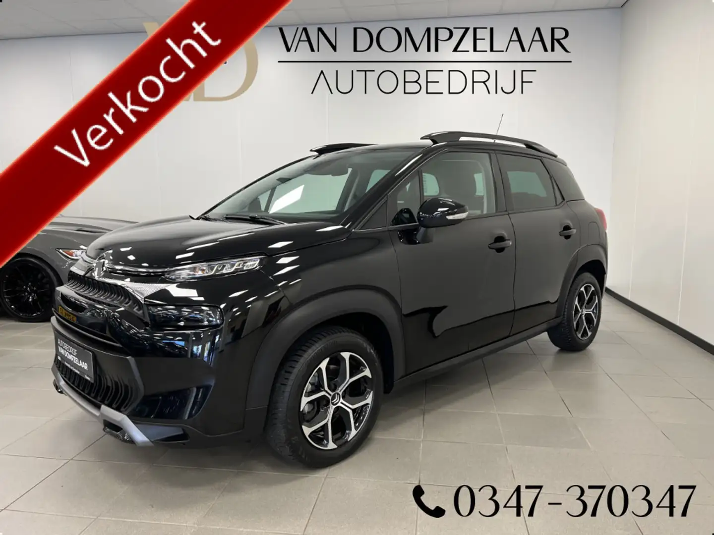 Citroen C3 Aircross 1.2 PT 130PK AUTOMAAT / PLUS UITV. / NAVI / PDC / Noir - 1