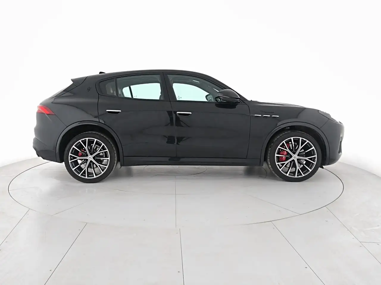 Maserati Grecale 2023