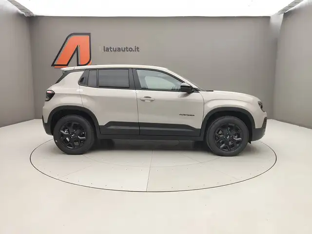Jeep Avenger view 8