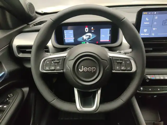 Jeep Avenger view 10