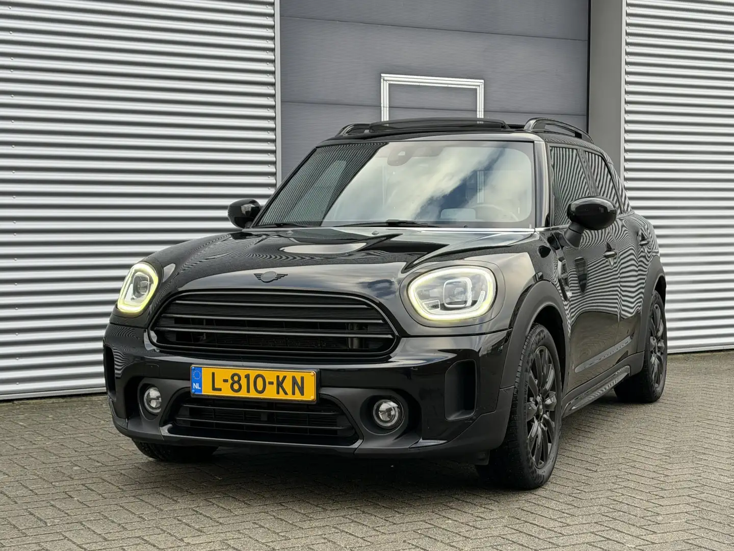 MINI Cooper Countryman Mini 1.5 Classic I Aut. I Carplay I Pano.dak I 480 Schwarz - 2